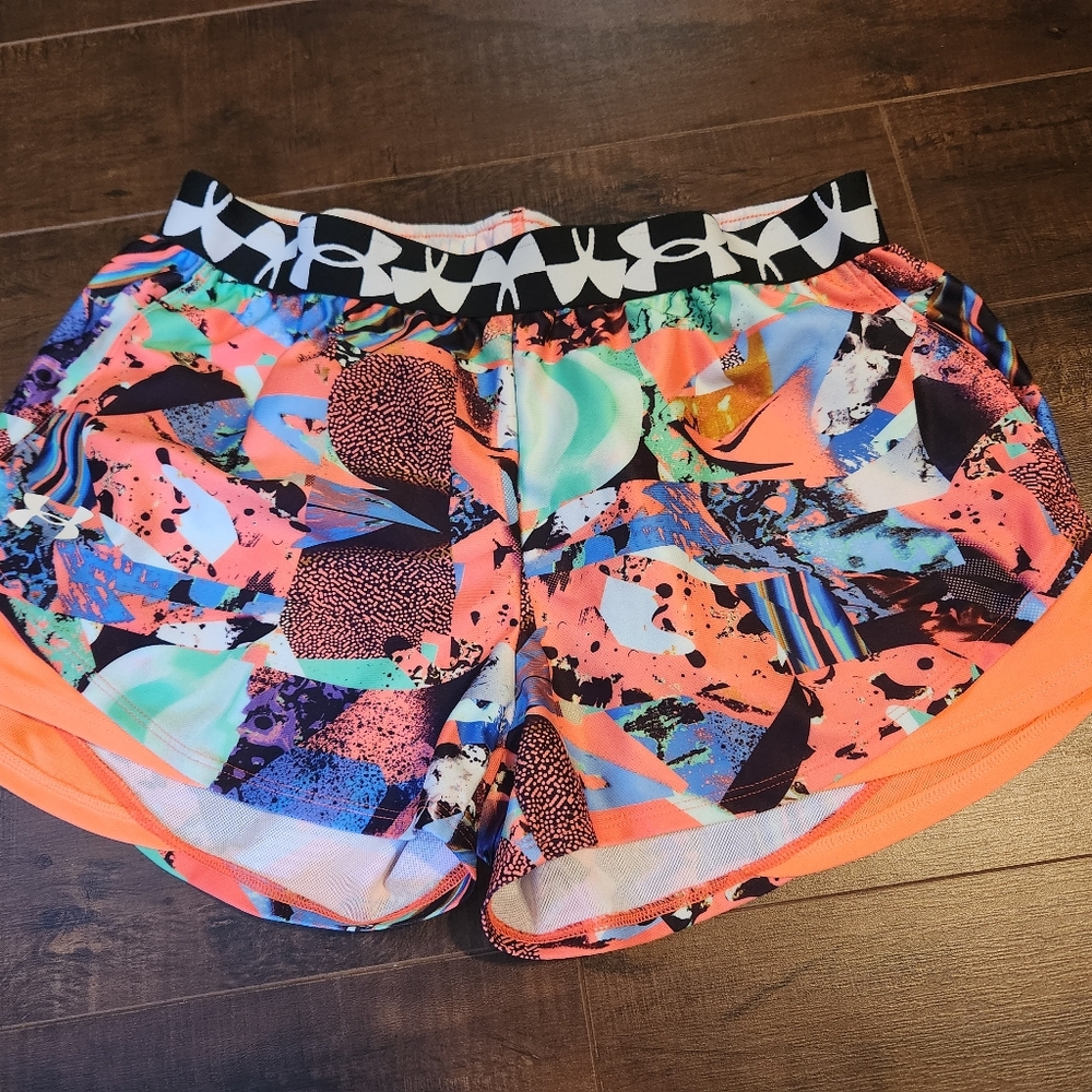 Under Armour colorful shorts size M
